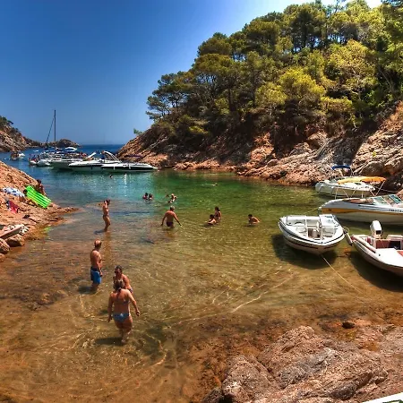 Apartment Lets Holidays Sant Miquel