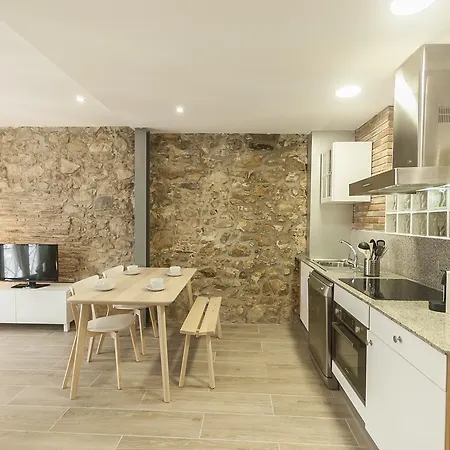 Apartamento Lets Holidays Loft In The Center Of Tossa Tossa de Mar