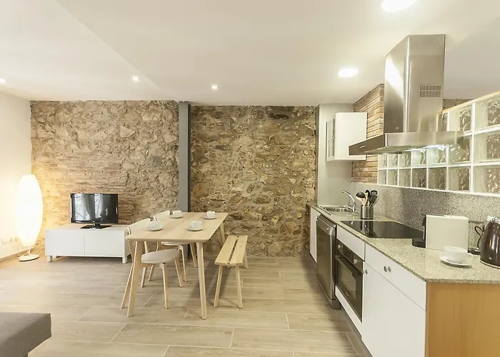 Appartamento Lets Holidays Nice Loft In The Center Of Tossa Tossa de Mar
