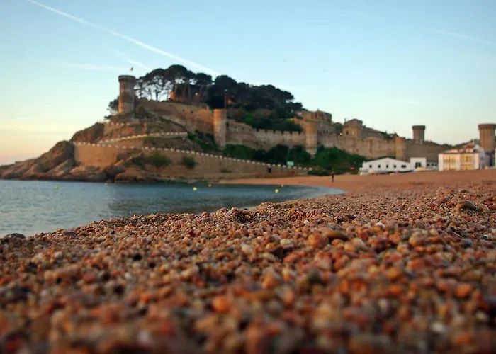 Appartamento Lets Holidays Nice Loft In The Center Of Tossa *